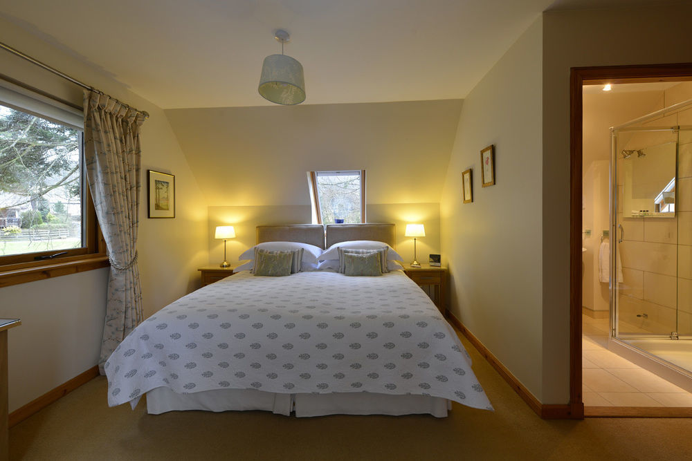 Brae House Bed and Breakfast Aberfeldy Buitenkant foto